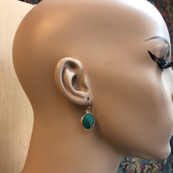 Teal Faceted Earrings 5/$25 - Picture 7 of 8